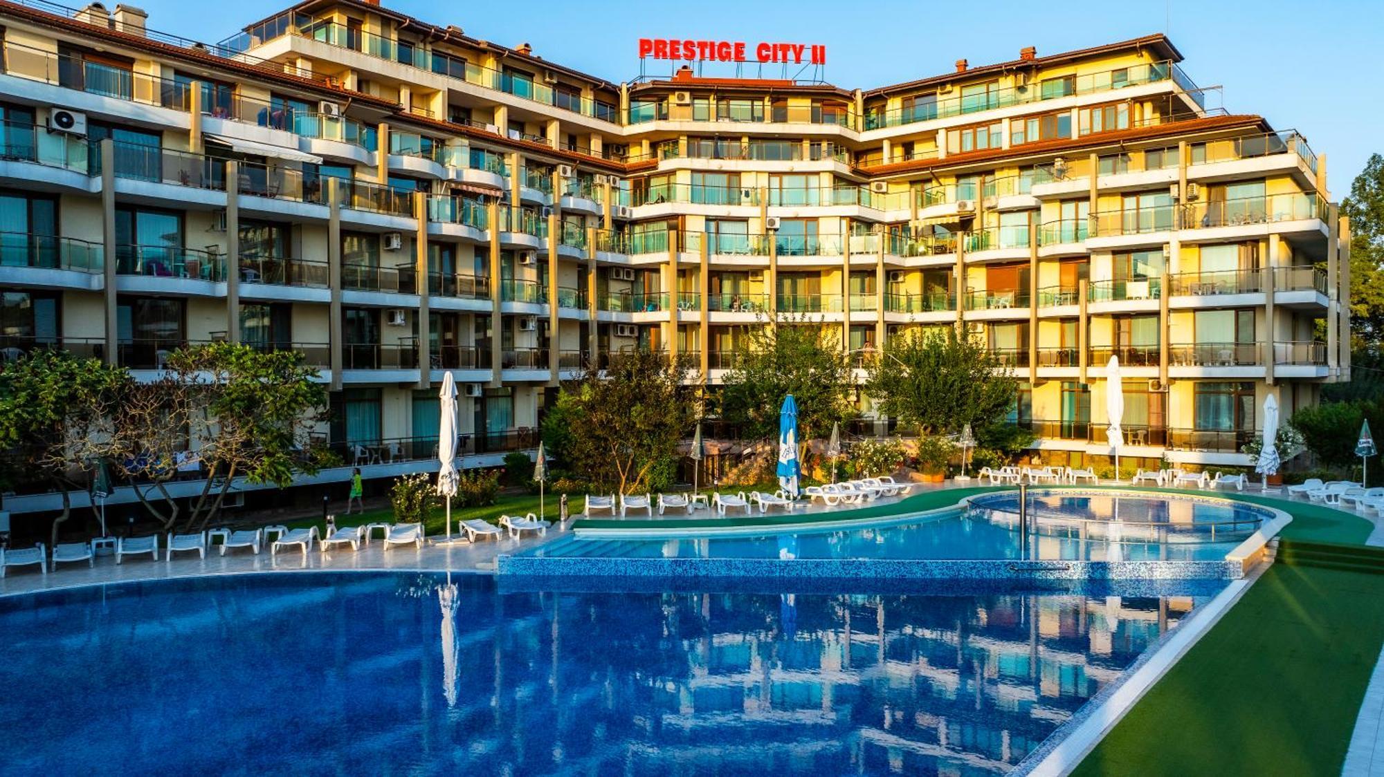 Aparthotel Hotel Prestige City II Primorsko Exteriör bild